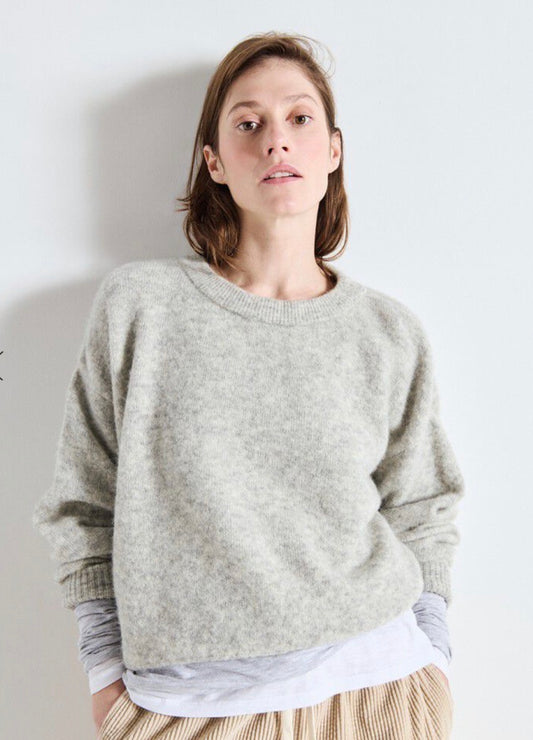 Vitow Sweater