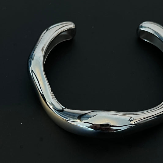 Irregular Shape Cuff